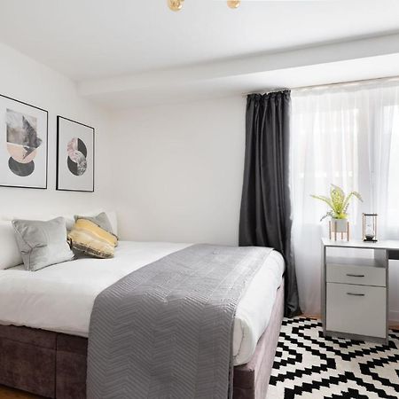 Spacious And Modern 4 Bed Apartment Next To Borough Station London Exterior photo